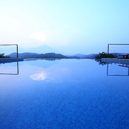 Petals Resorts Wayanad Tariyod Exterior foto